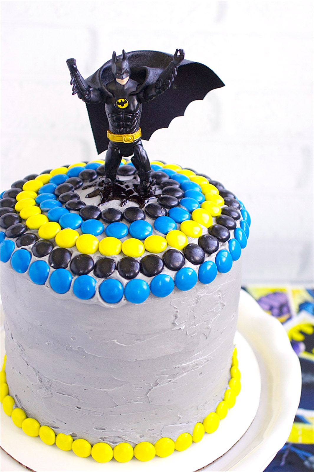 Batman Cake Deliciously Declassified